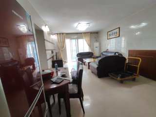 金港华庭 3室2厅2卫 129m² 2700元/月